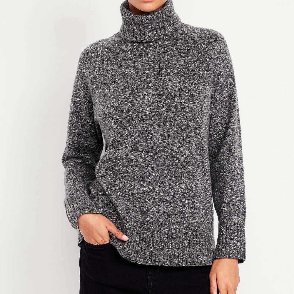 Old Navy Black Marl SoSoft Turtleneck Tunic‎ Sweater
